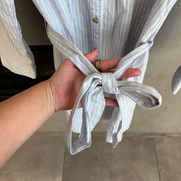 NWT Abercrombie & Fitch Women's striped collared dress with tie waist, Size L/P - Picture 7 of 11